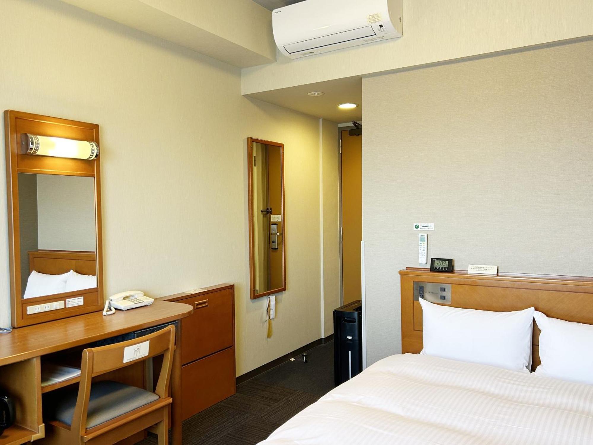 Hotel Route-Inn Chiryu -Kokudou 1 Gou- Экстерьер фото
